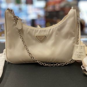 Prada Re-Edition 2005 Shoulder Bag Tessuto Small